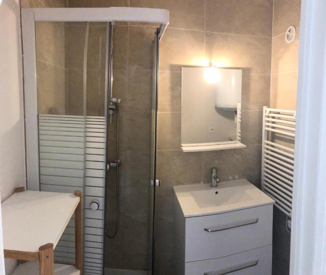 Studio Bord De Mer Cavalaire Exterior photo